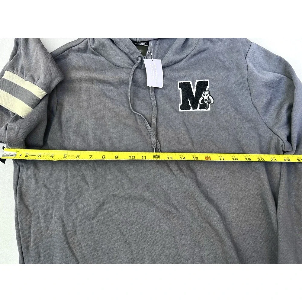 Star Wars Mandalorian Women's L Her Universe Hoodie NEW With Tags - Picture 11 of 14